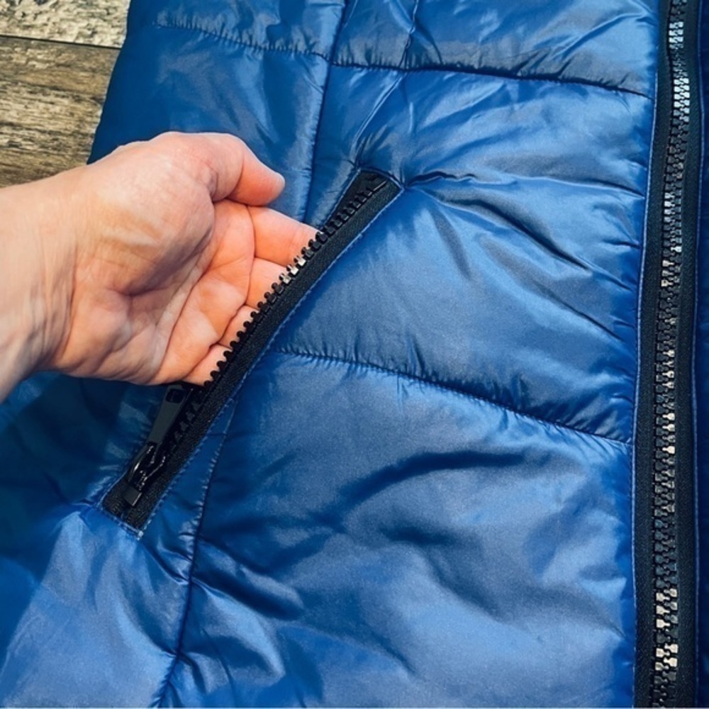Avec Les Filles Vest Women’s Large Navy Metallic Blue Puffer Quilted Cabinco NWT - Picture 7 of 13